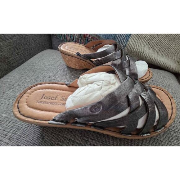 JOSEF SEIBEL Metalic Sheen Leather Sandal - Picture 4 of 4